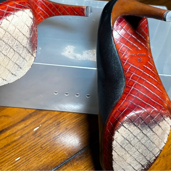 Bottega Veneta Classic Platform Heel - Picture 6 of 10